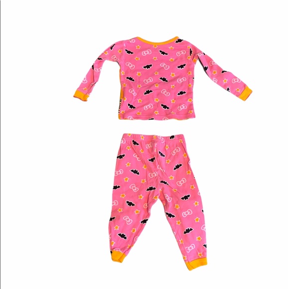 Assorted Pajamas Girls 18M (4) - Picture 5 of 13